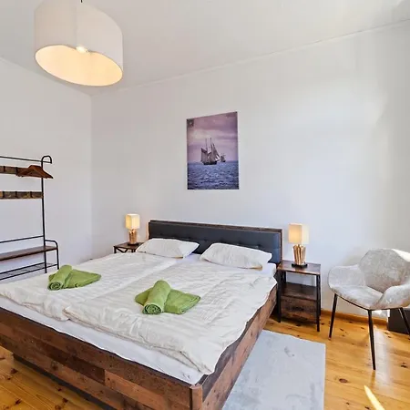 Apartment Infinity Stay: Bis Zu 6 Personen Zentrumsnah Wassernah Netflix *